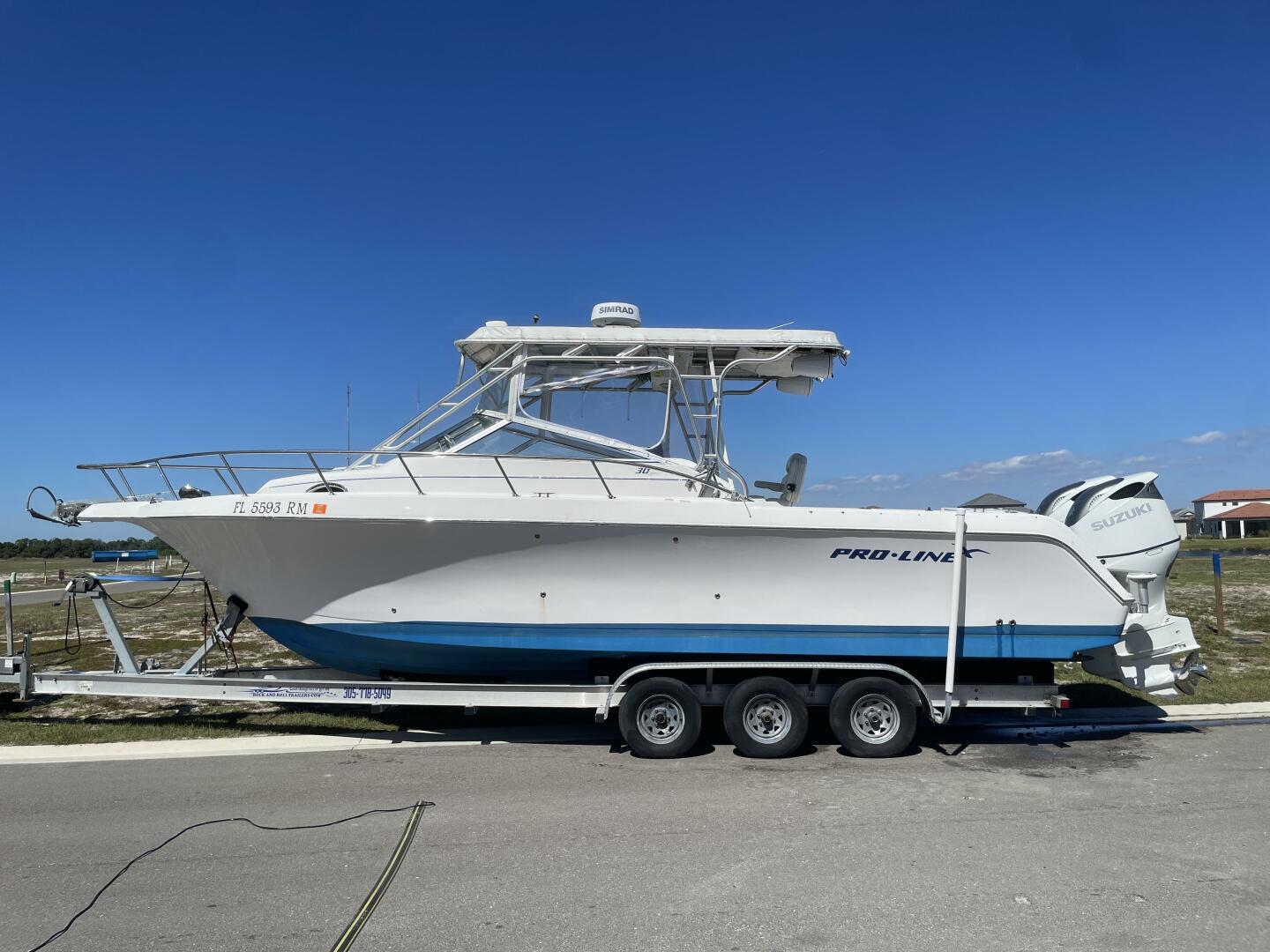 2004 Pro-Line 30 Express Walkaround - Image 32