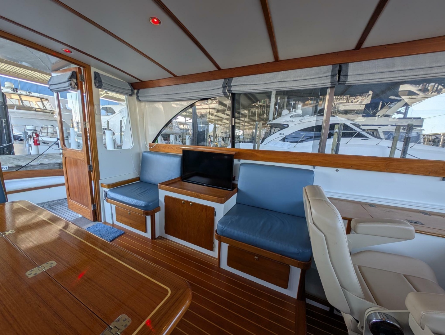 1998 Little Harbor Whisperjet 55 - Image 25