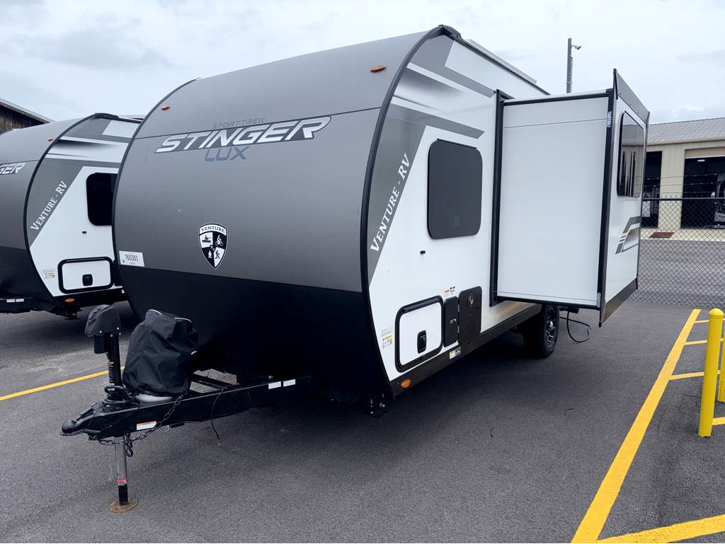 2026 VENTURE RV SPORTTREK STINGER 161VUD - Image 2