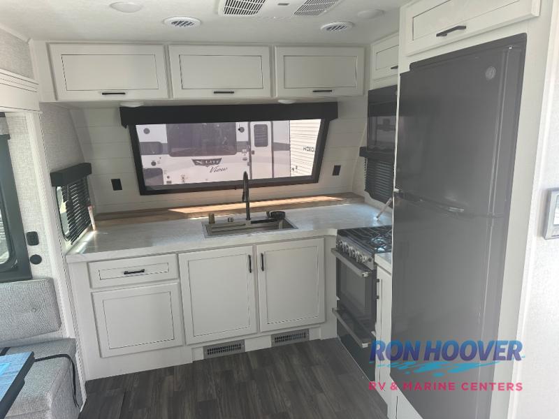 2025 JAYCO 274FKDS - Image 4