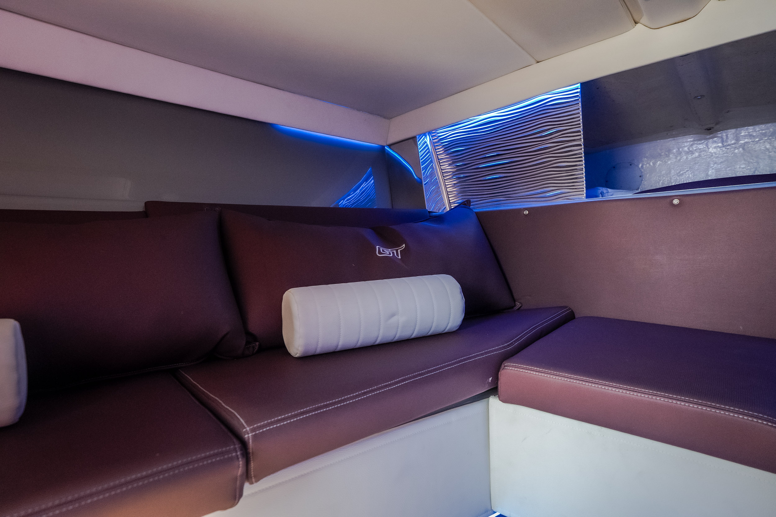 2019 Donzi 41 GT - Image 37