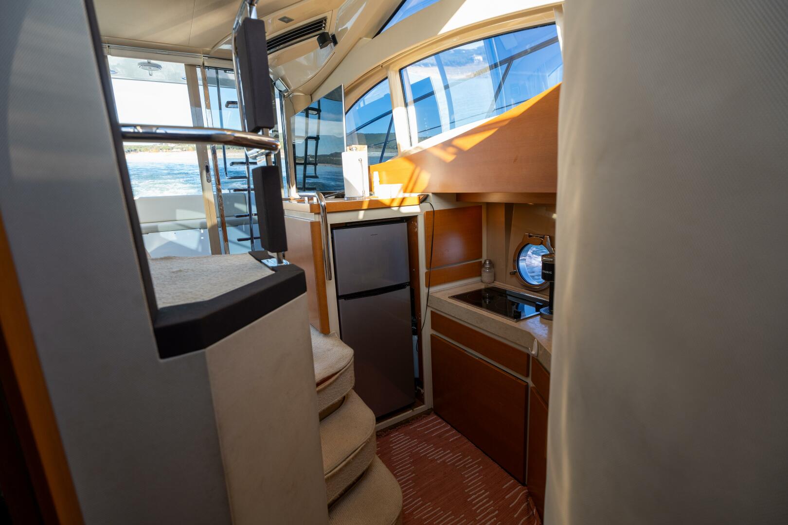2013 Azimut 40 Flybridge - Image 41