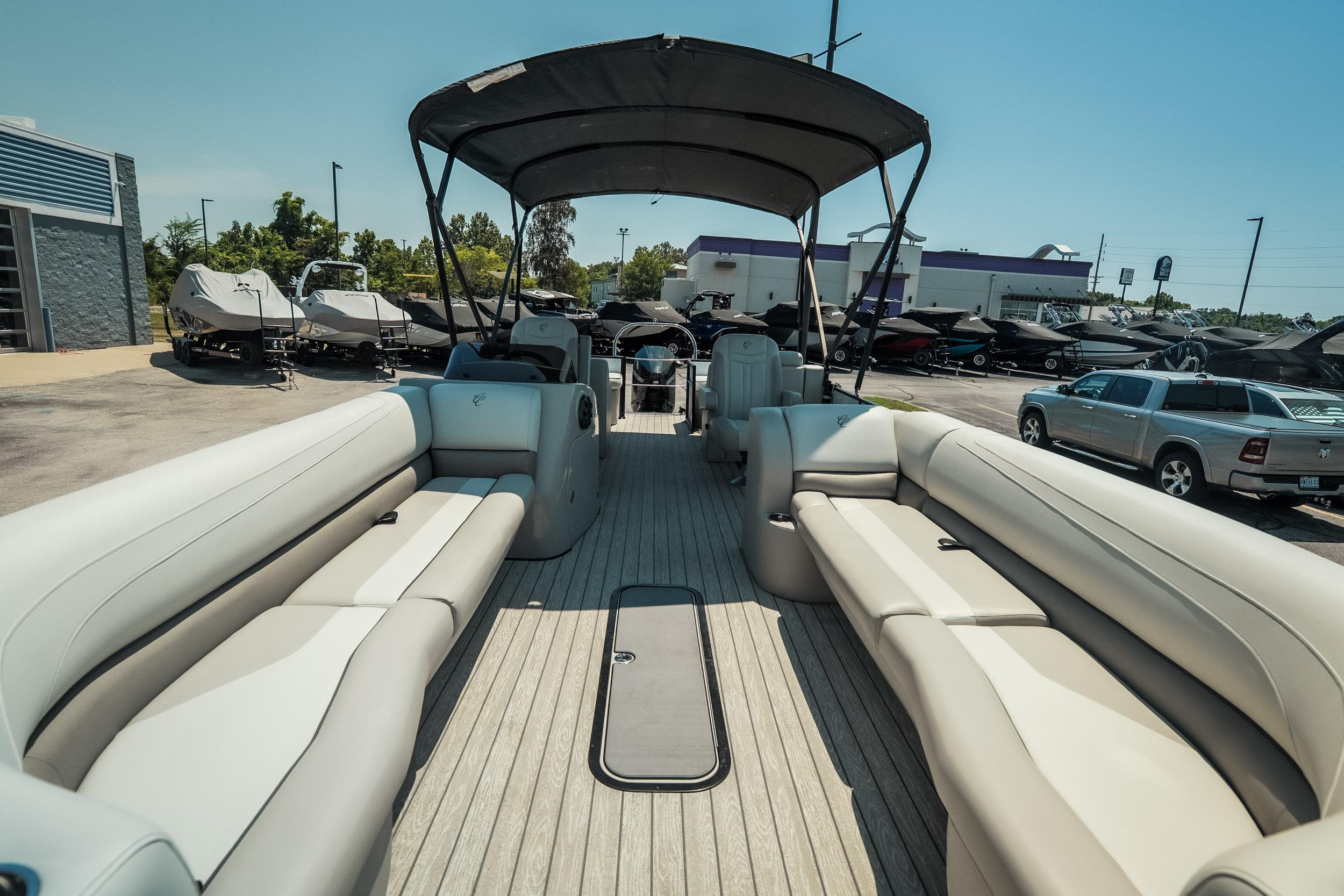 2022 Cypress Cay Sea Breeze 252 - Image 11