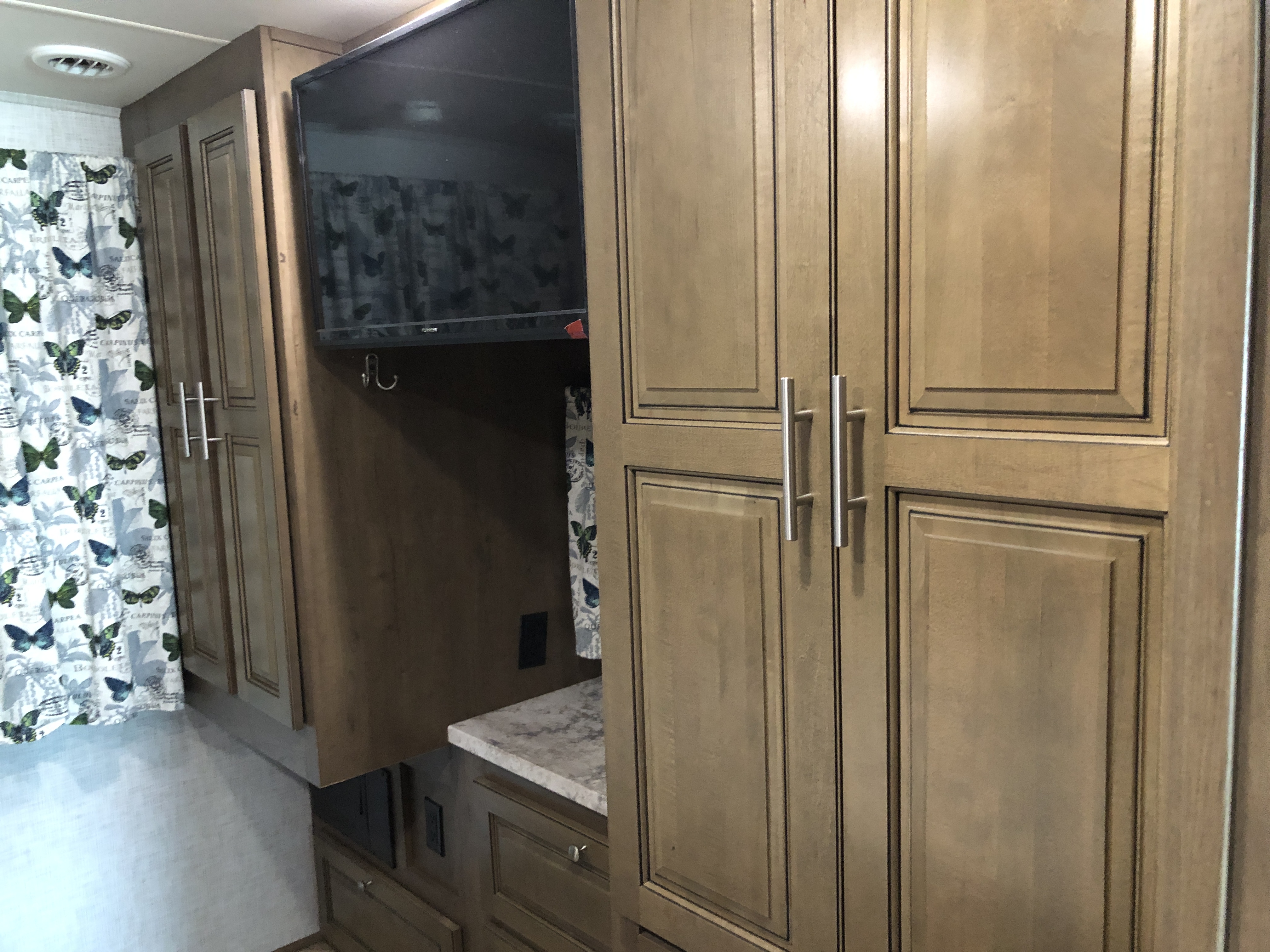 2019 Forest River GEORGETOWN GT5 31R - Image 29