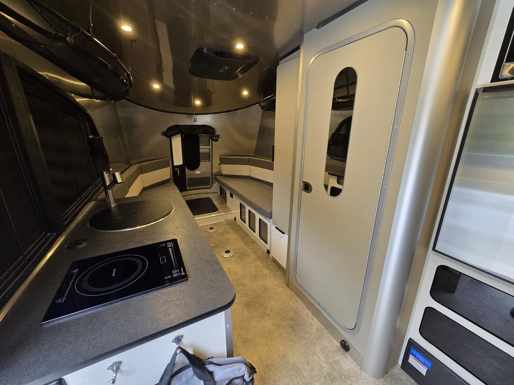 2026 AIRSTREAM Basecamp 20XE - Image 14