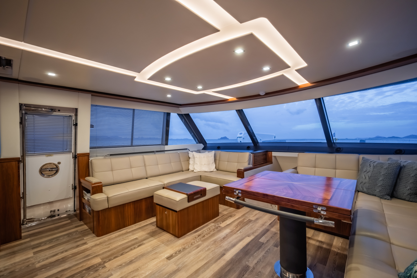 2019 Riviera 68 Sport Motor Yacht - Image 19