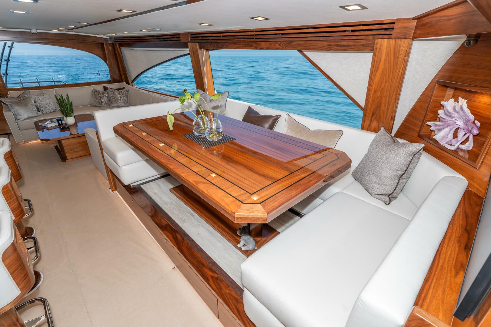 2025 Viking 90 Convertible - Image 21