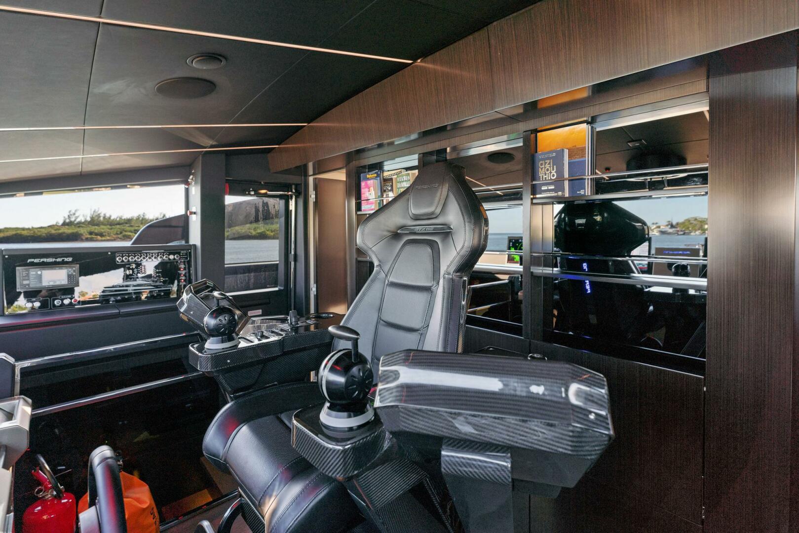 2023 Pershing GTX Motoryacht - Image 70
