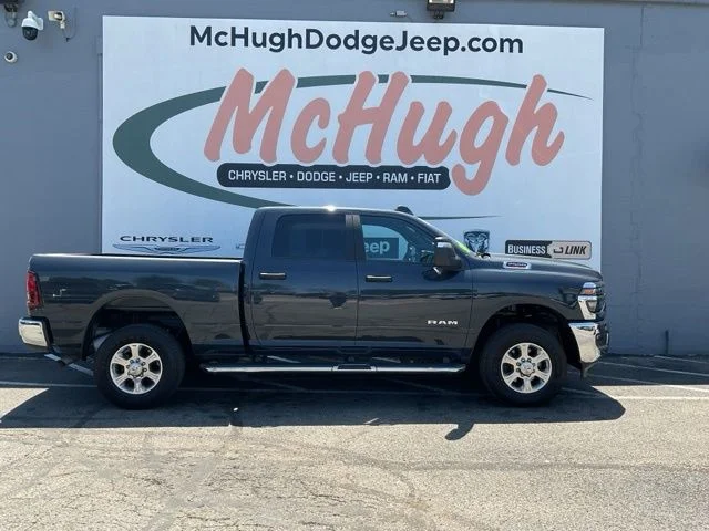 2026 Ram 2500 Big Horn 4x4 Crew Cab 6'4" Box - Image 4