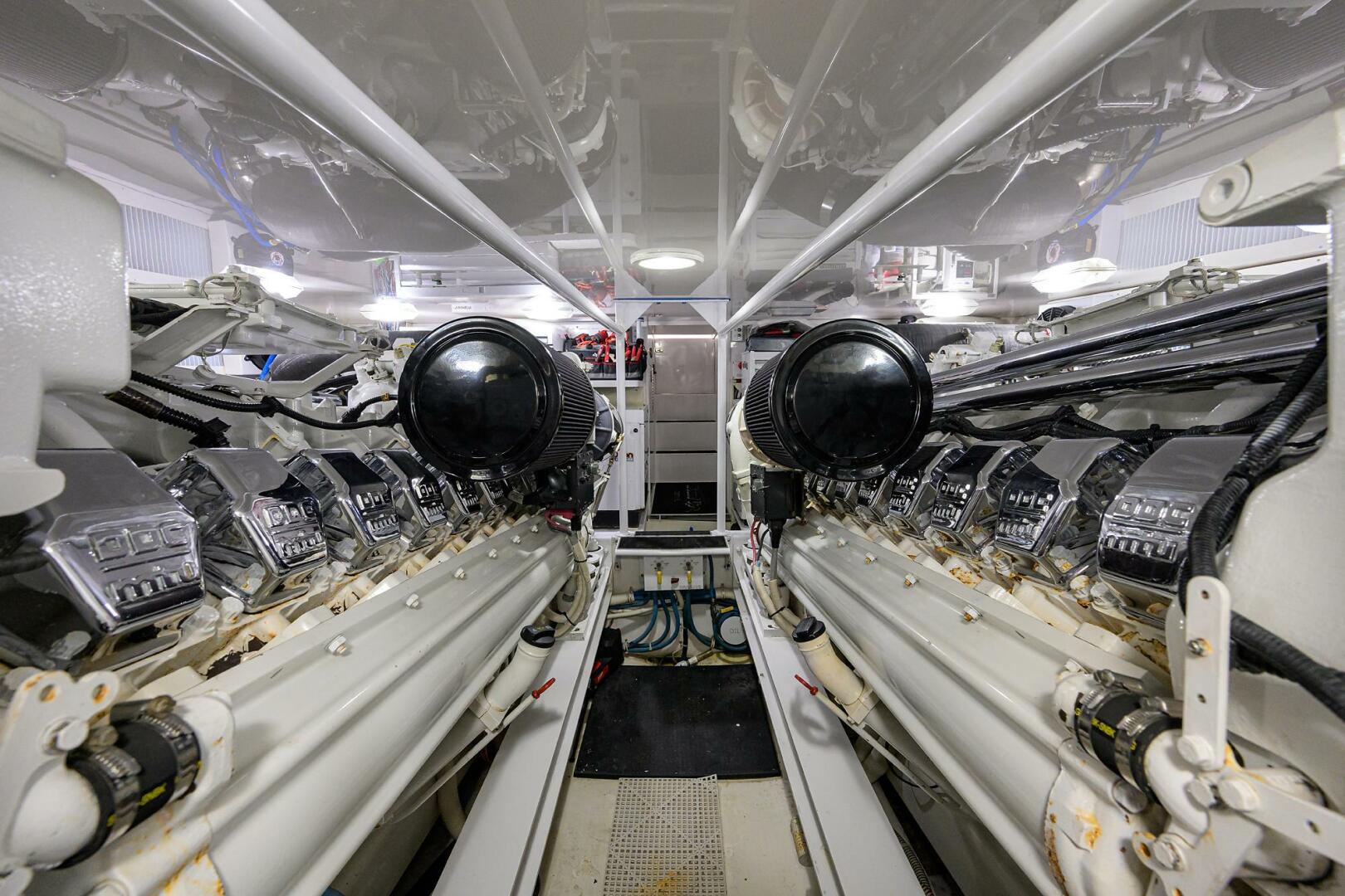 2004 Viking 65 Enclosed Bridge w/Tower - Image 80