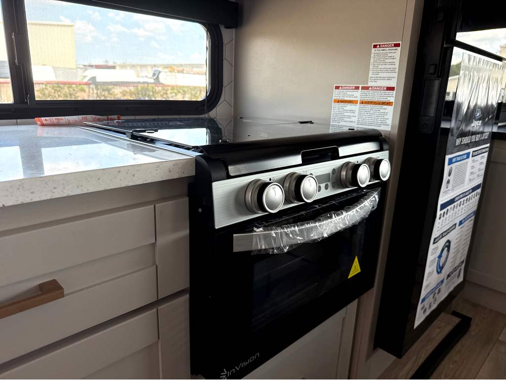 2027 JAYCO JAY FEATHER 27MK - Image 15
