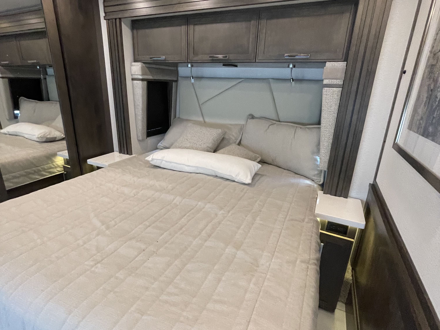 2026 ENTEGRA COACH CENTURION 39K - Image 18