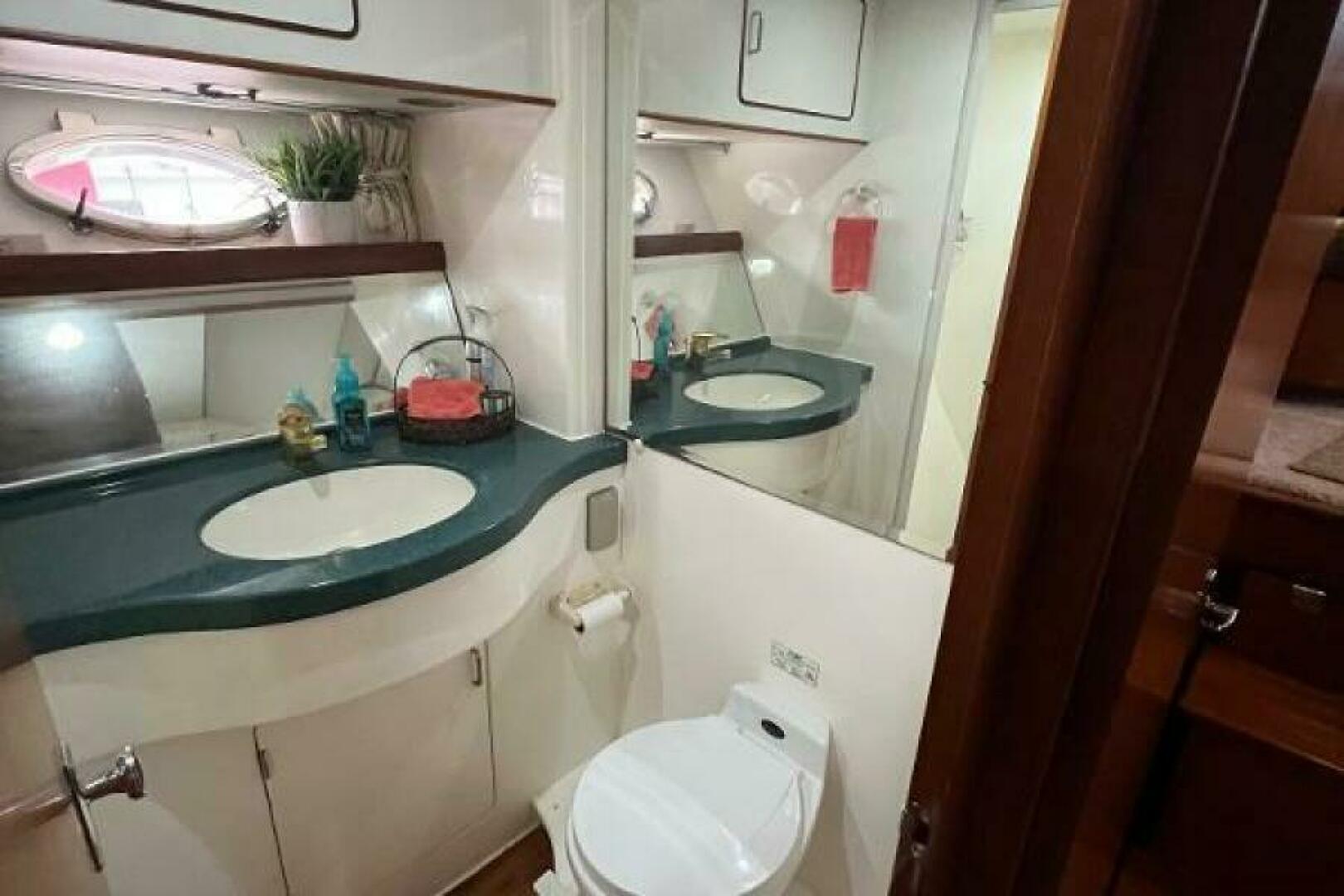 1998 Hyatt 51 Aft Cabin MY - Image 56