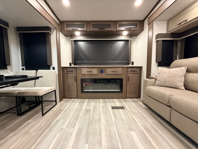 2026 Keystone Cougar 320RDS - Image 21