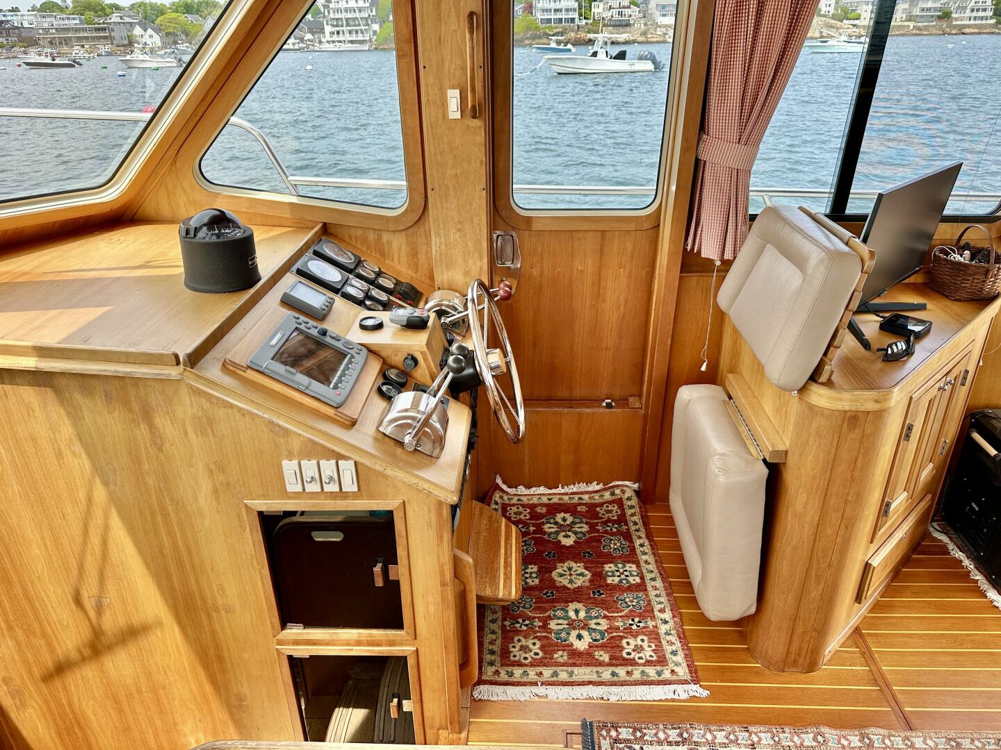 2002 Sabreline 36 Flybridge - Image 13