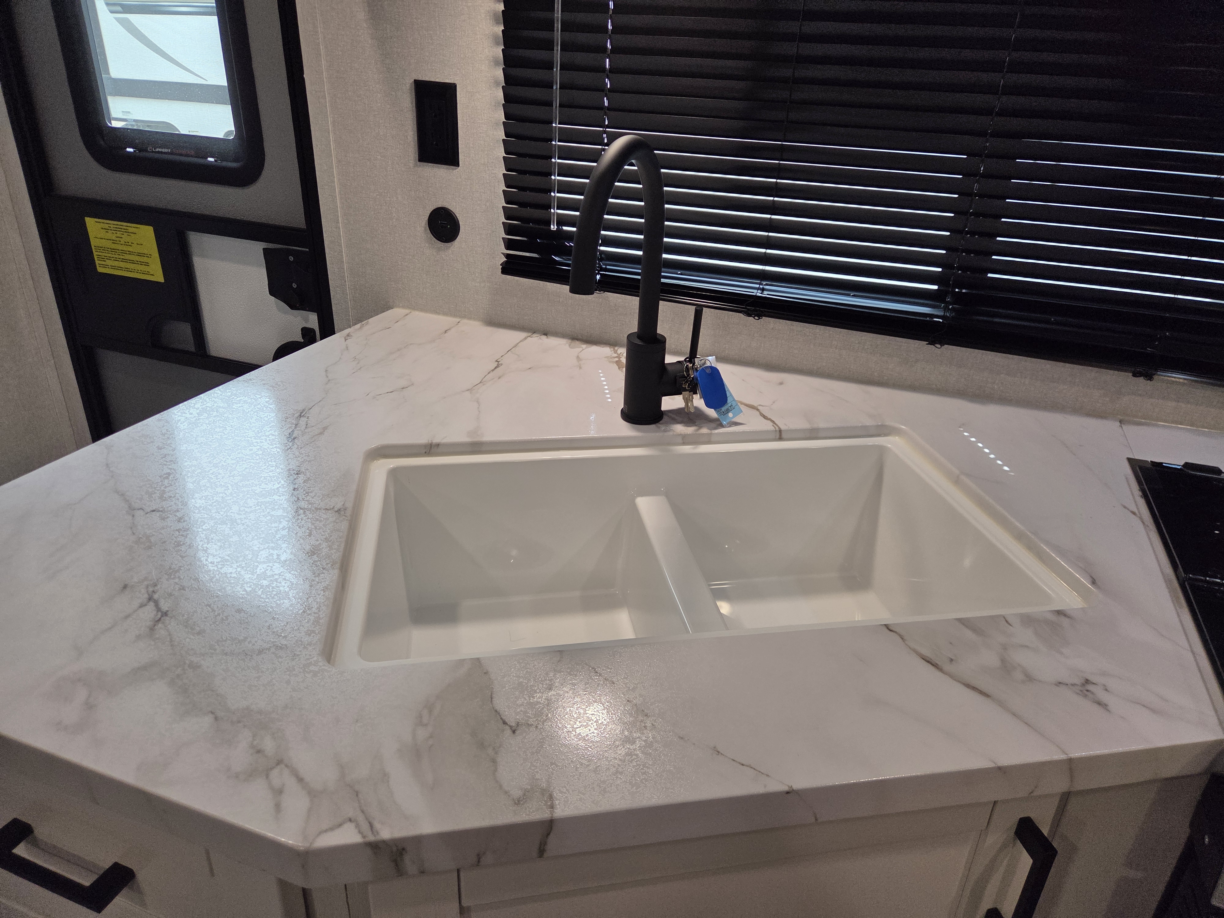 2026 Jayco Jay Flight SLX 245BHS - Image 7