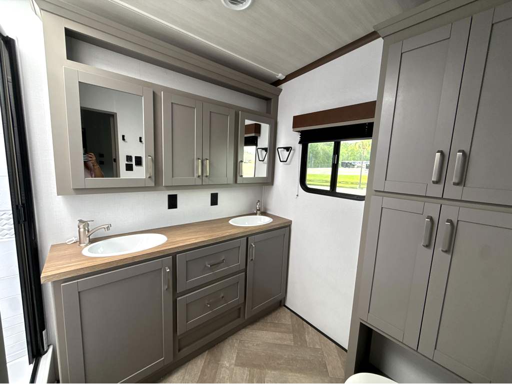 2026 Keystone SPRINTER 3800FLB - Image 21