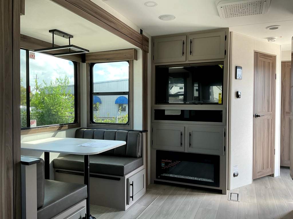 2027 KZ CONNECT C241RLK - Image 9