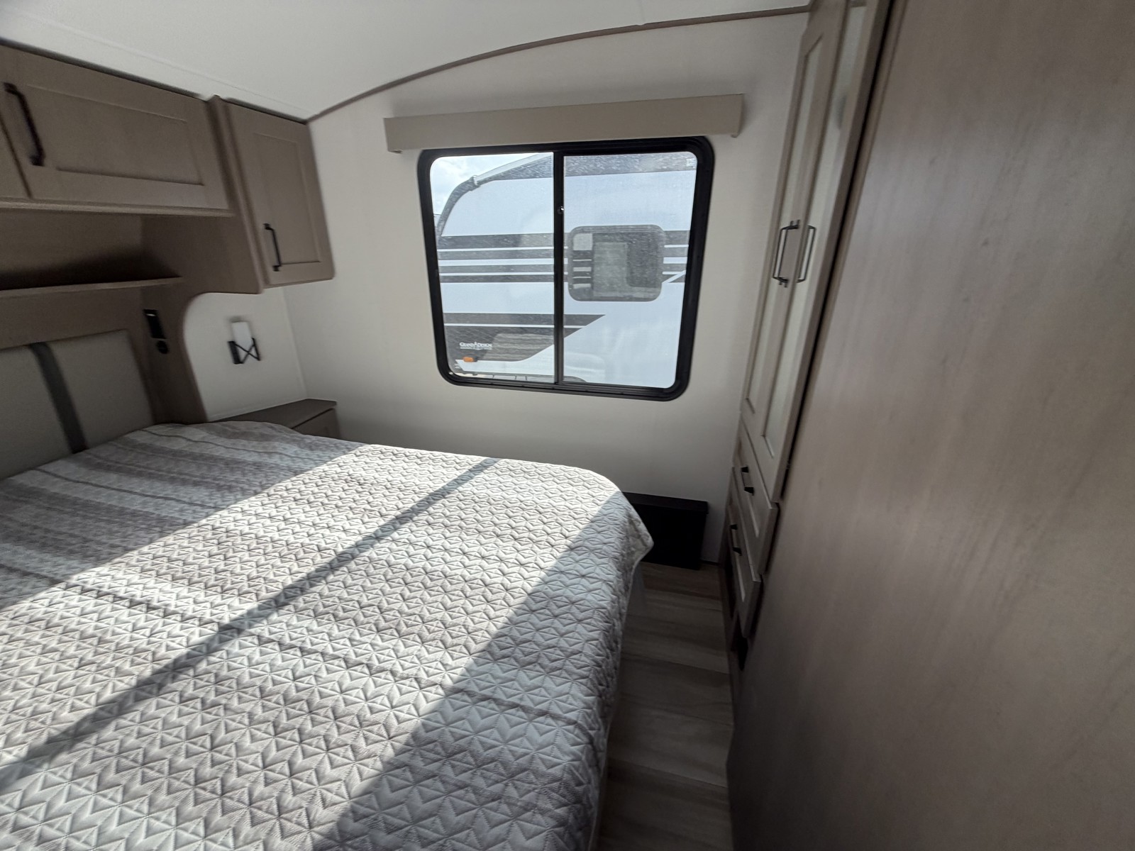 2026 GRAND DESIGN 260RD - Image 28