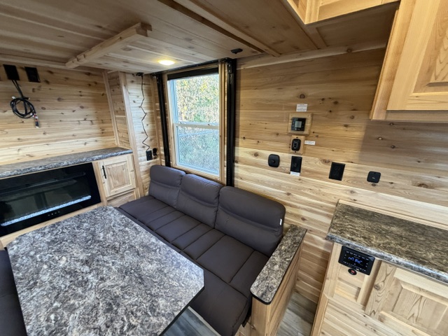 2026 ICE CASTLE RV EXTREME III 8X21 - Image 12