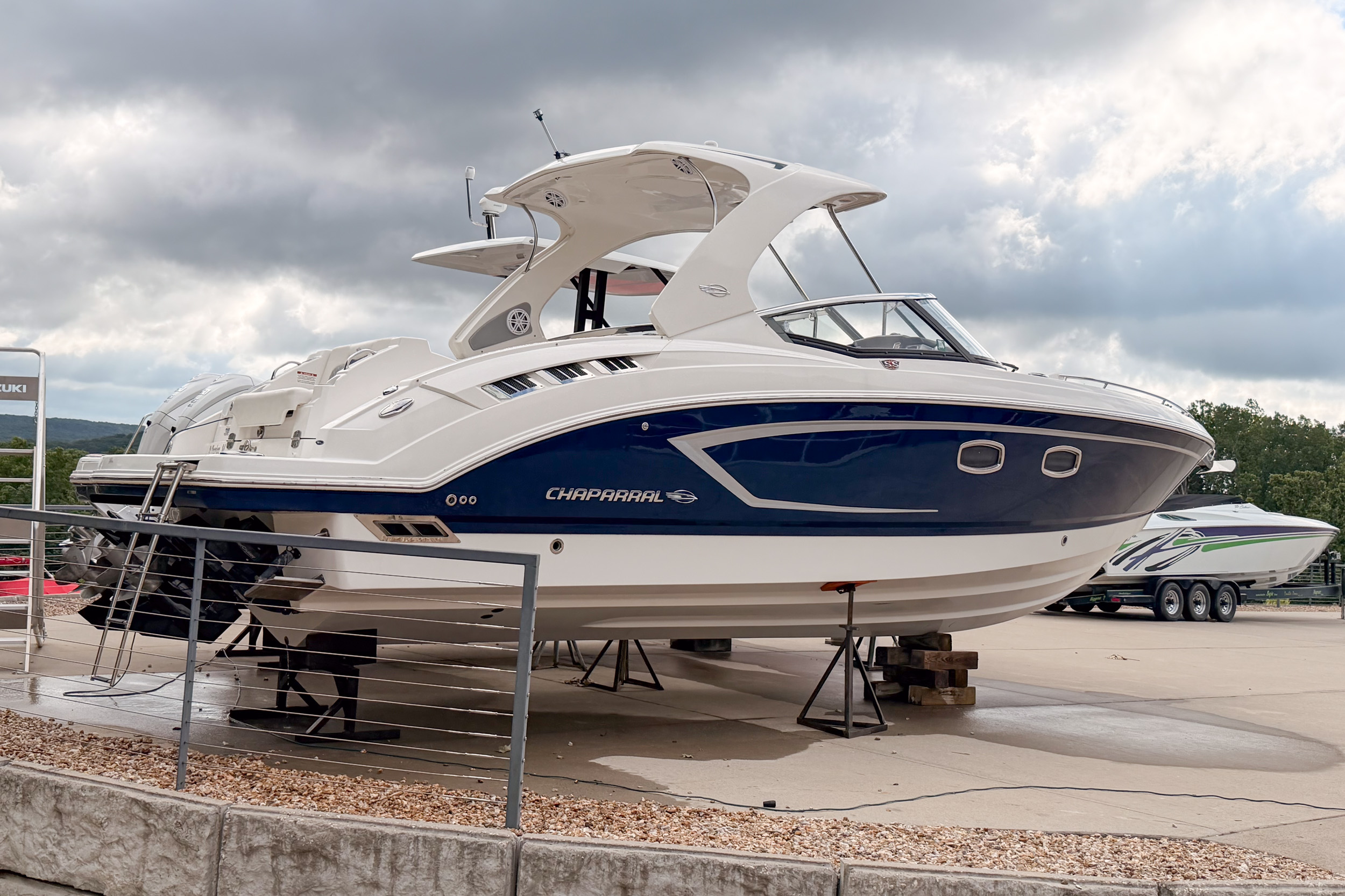 2012 Chaparral 327 SSX - Image 2