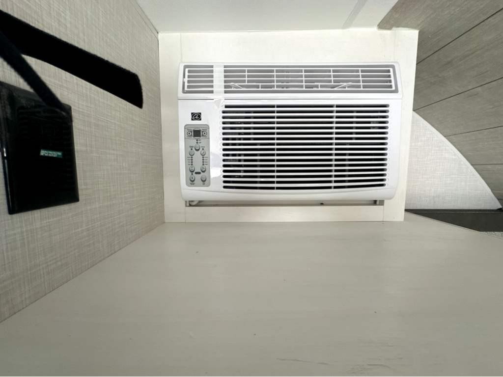 2026 VENTURE RV SIENNA 140VFD - Image 19