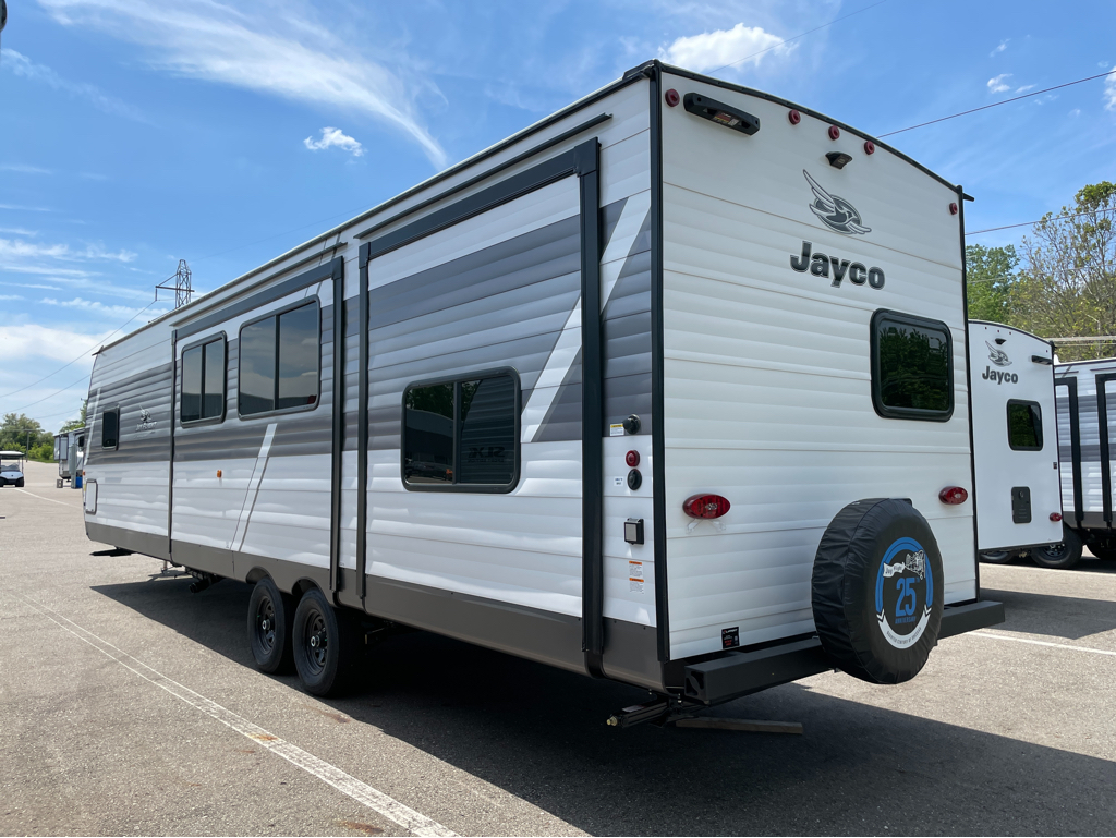 2027 Jayco Jay Flight SLX 333BTS - Image 4