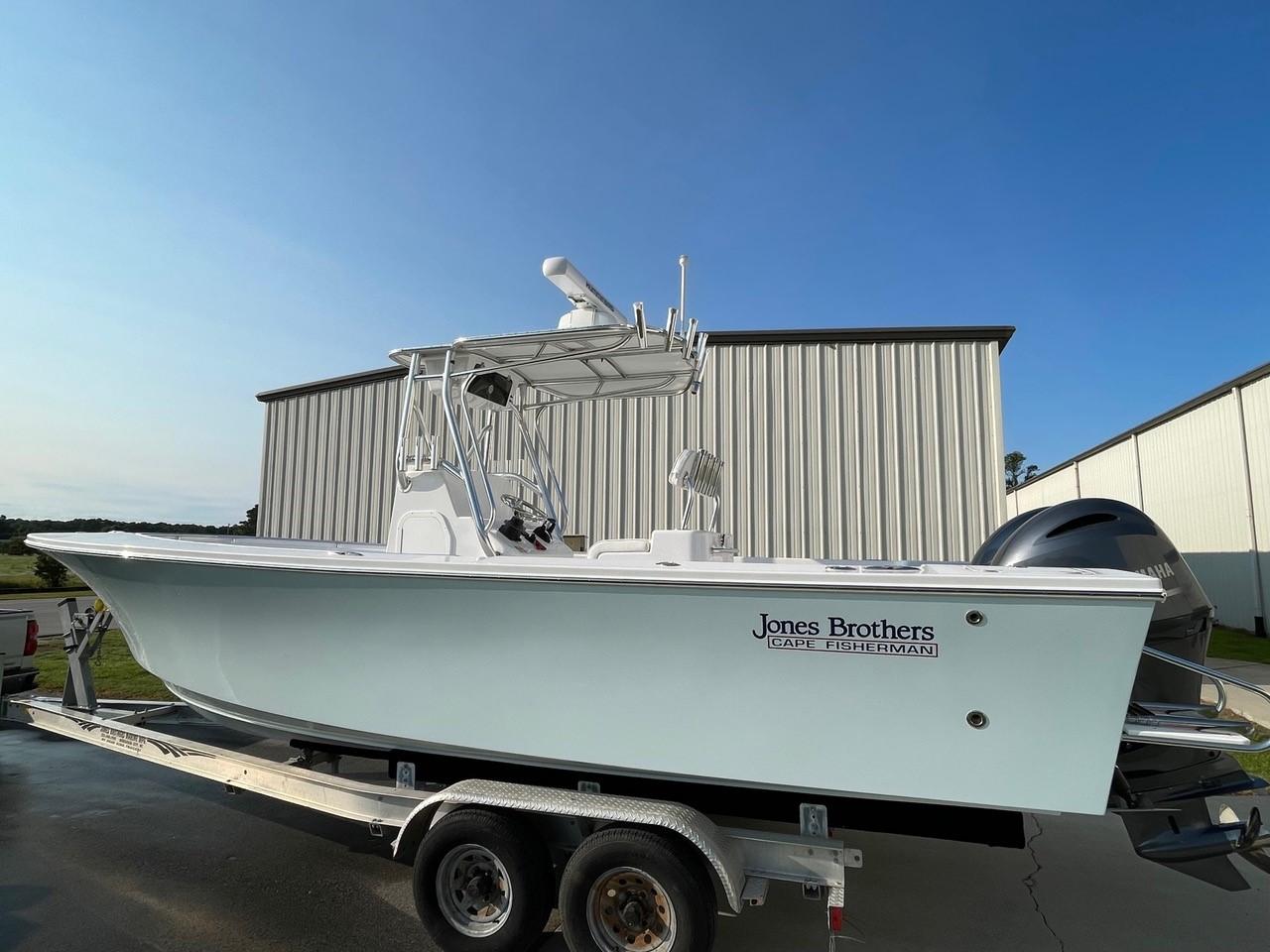 2026 Jones Brothers Cape Fisherman 26 Standard - Image 16