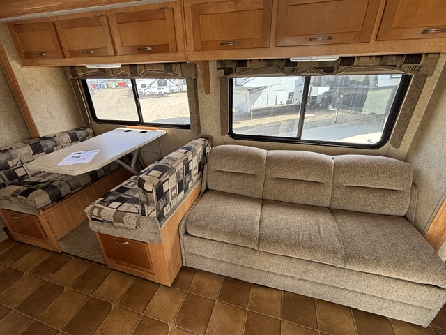 2010 SUNSEEKER 3100 - Image 18