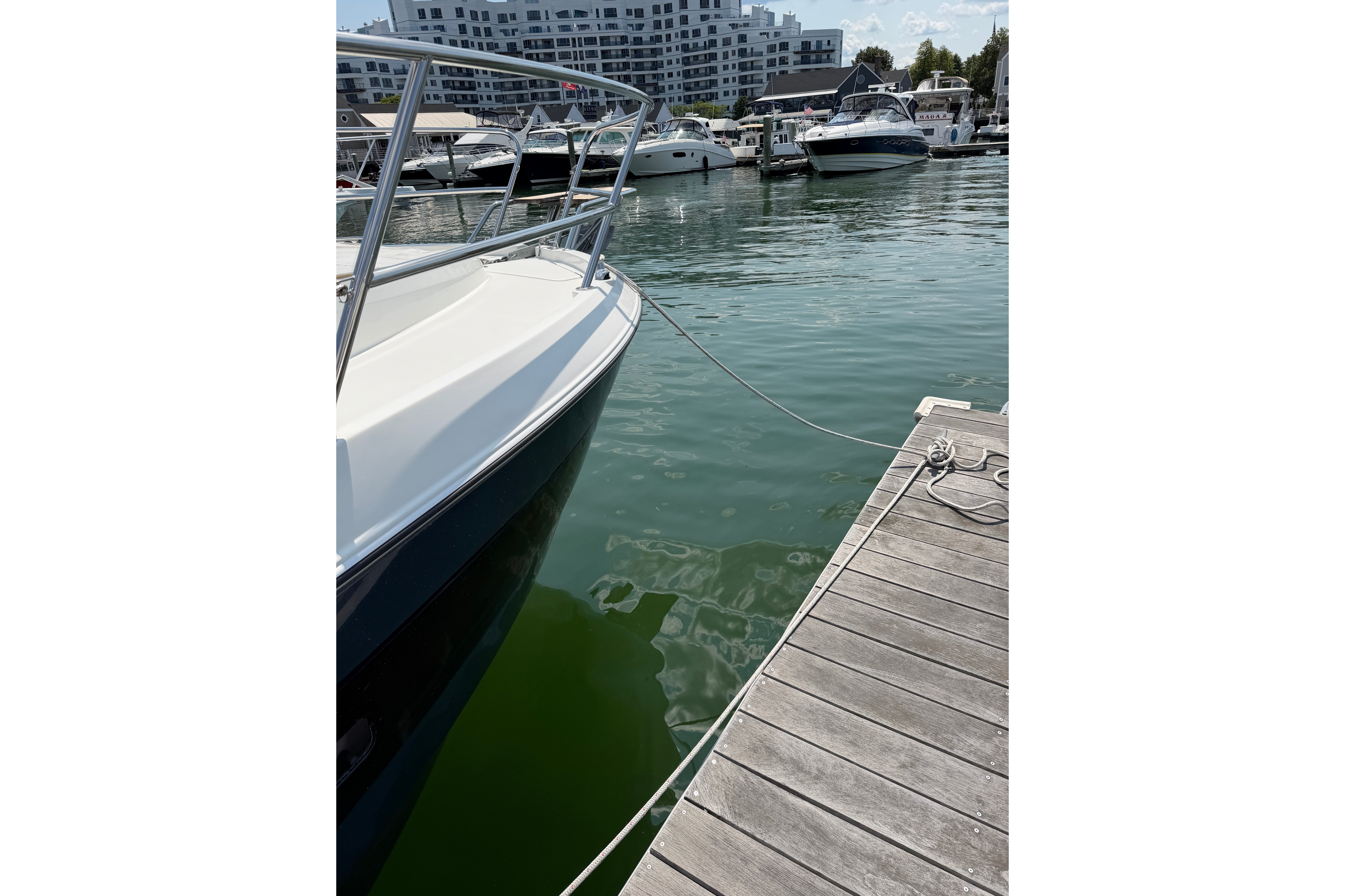 2023 Beneteau Antares 11 OB - Image 11