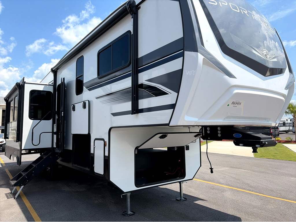 2027 VENTURE RV SPORTTREK 303VIK - Image 1