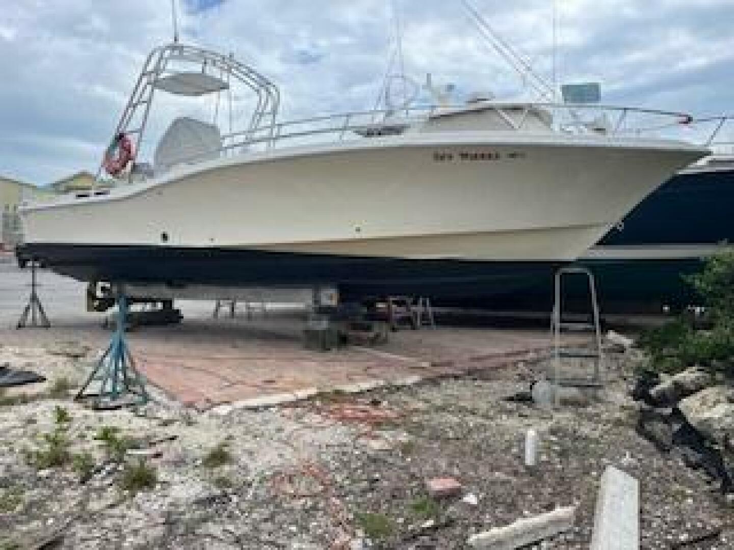 2019 OceanPro 35 - Image 14