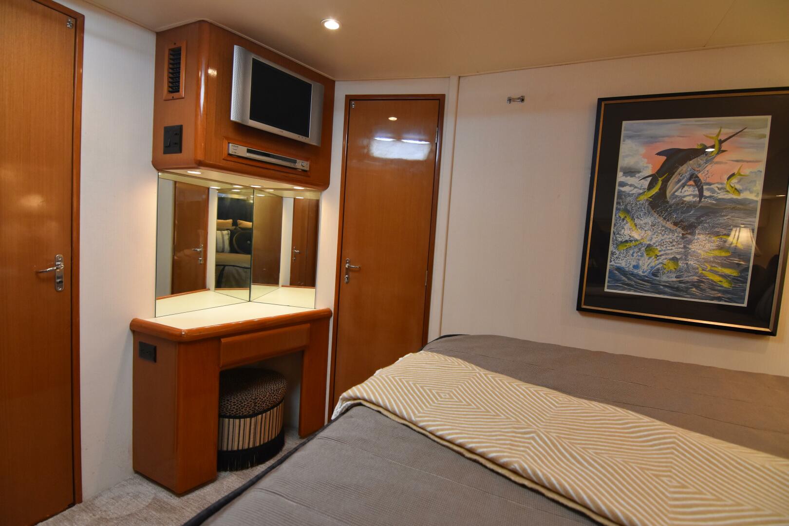 1999 Viking 58 Convertible - Image 23