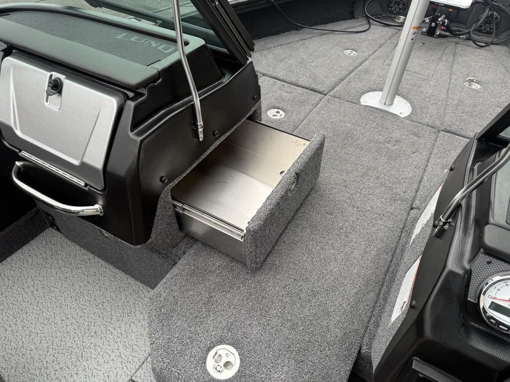 2026 Lund 2075 Pro-V Sport - Image 33
