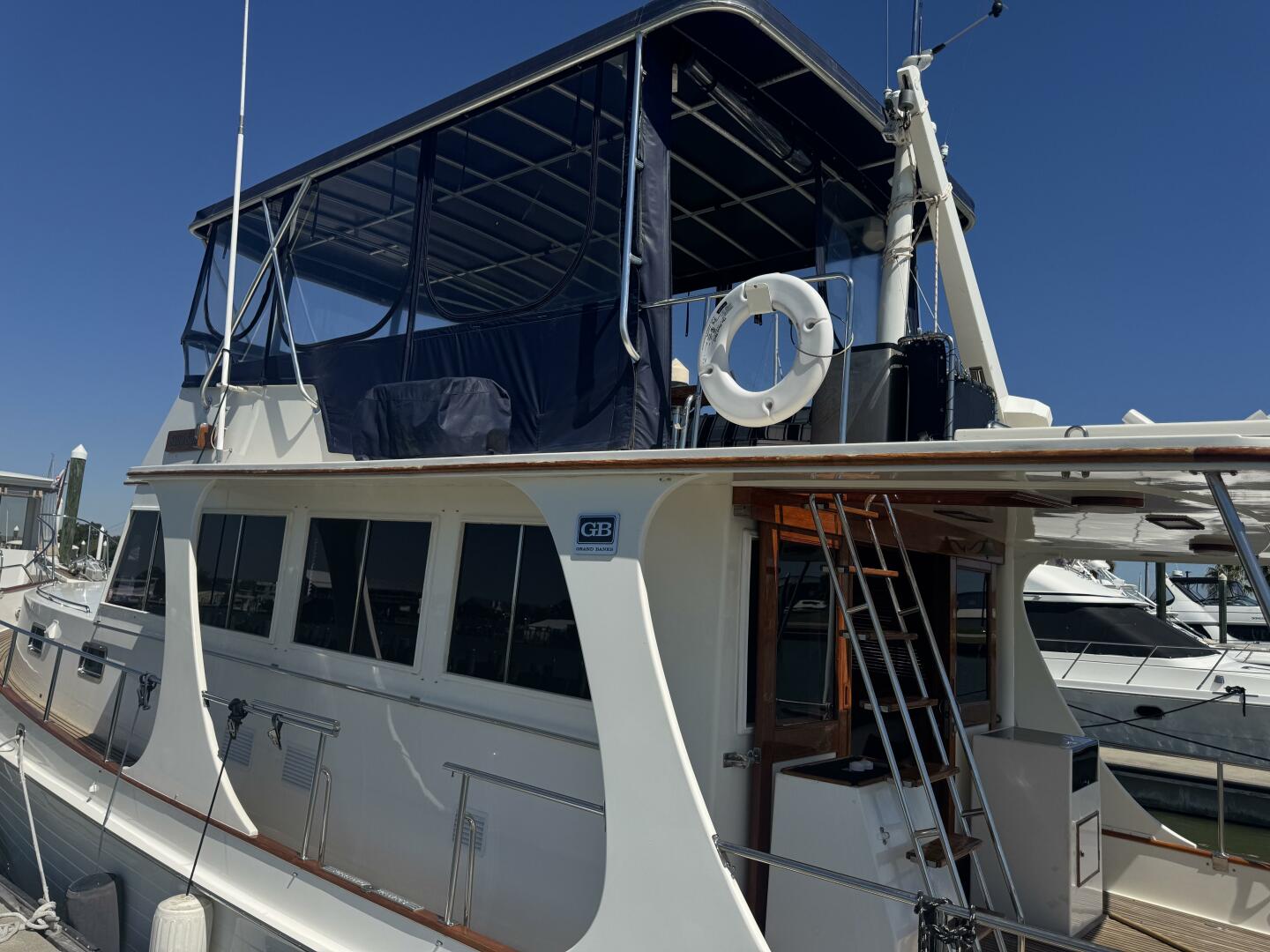 1997 Grand Banks 46 Europa - Image 13