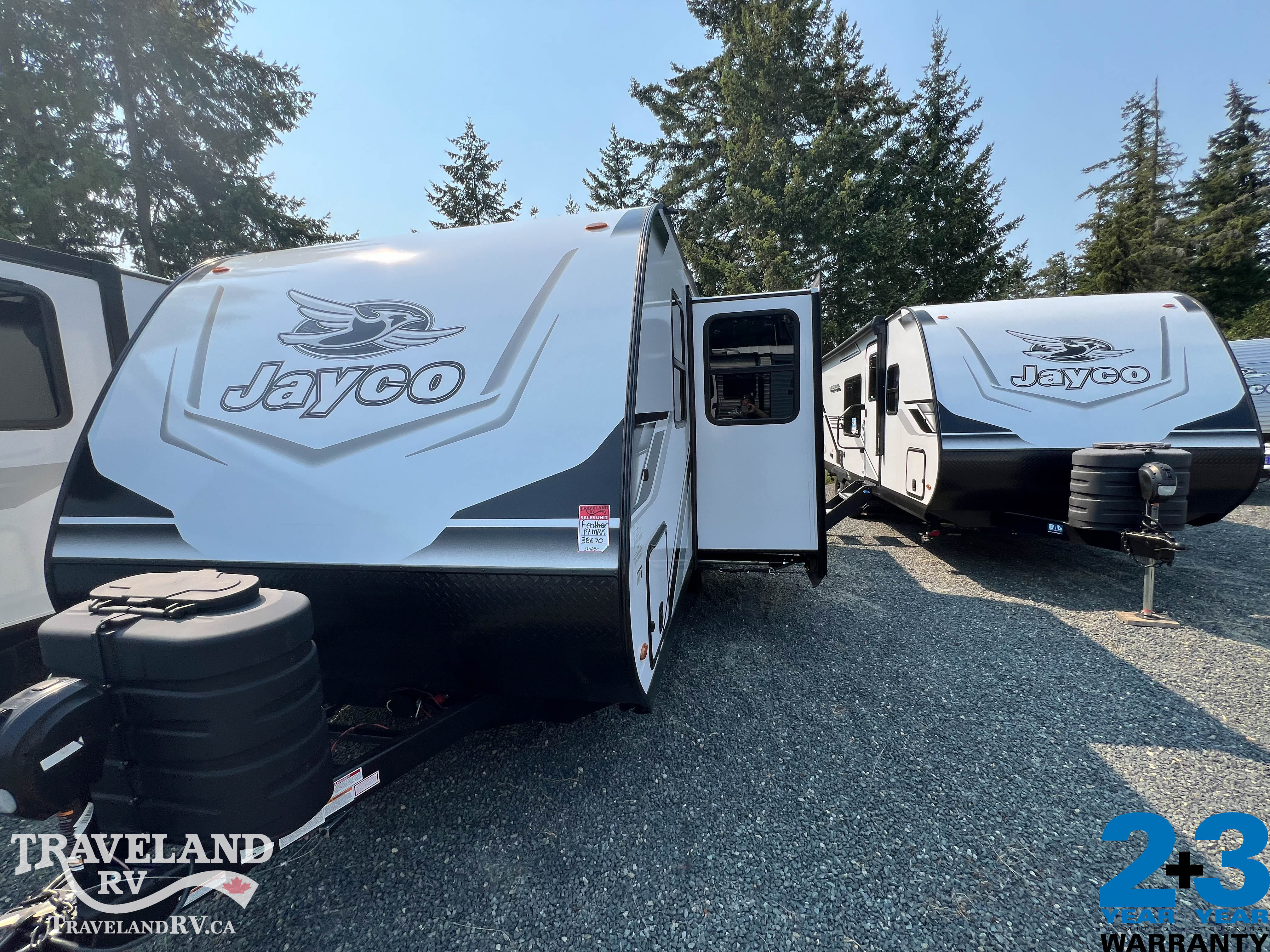 2026 Jayco Jay Feather 19MRK - Image 3