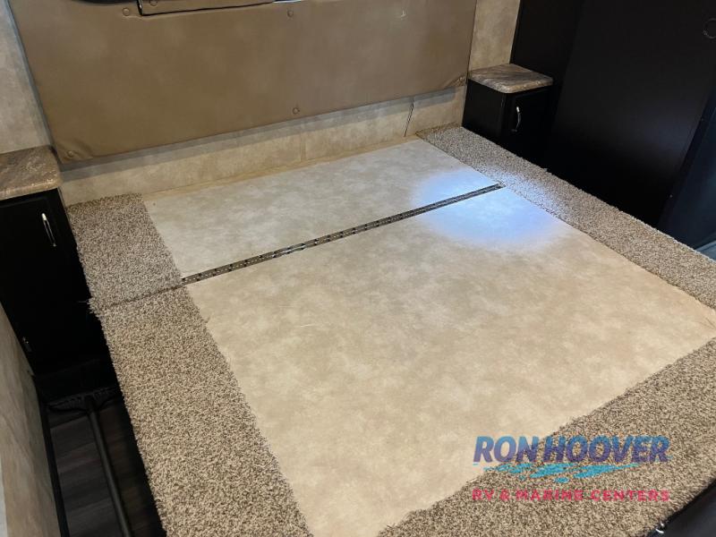 2026 PALOMINO 283BHCE - Image 180