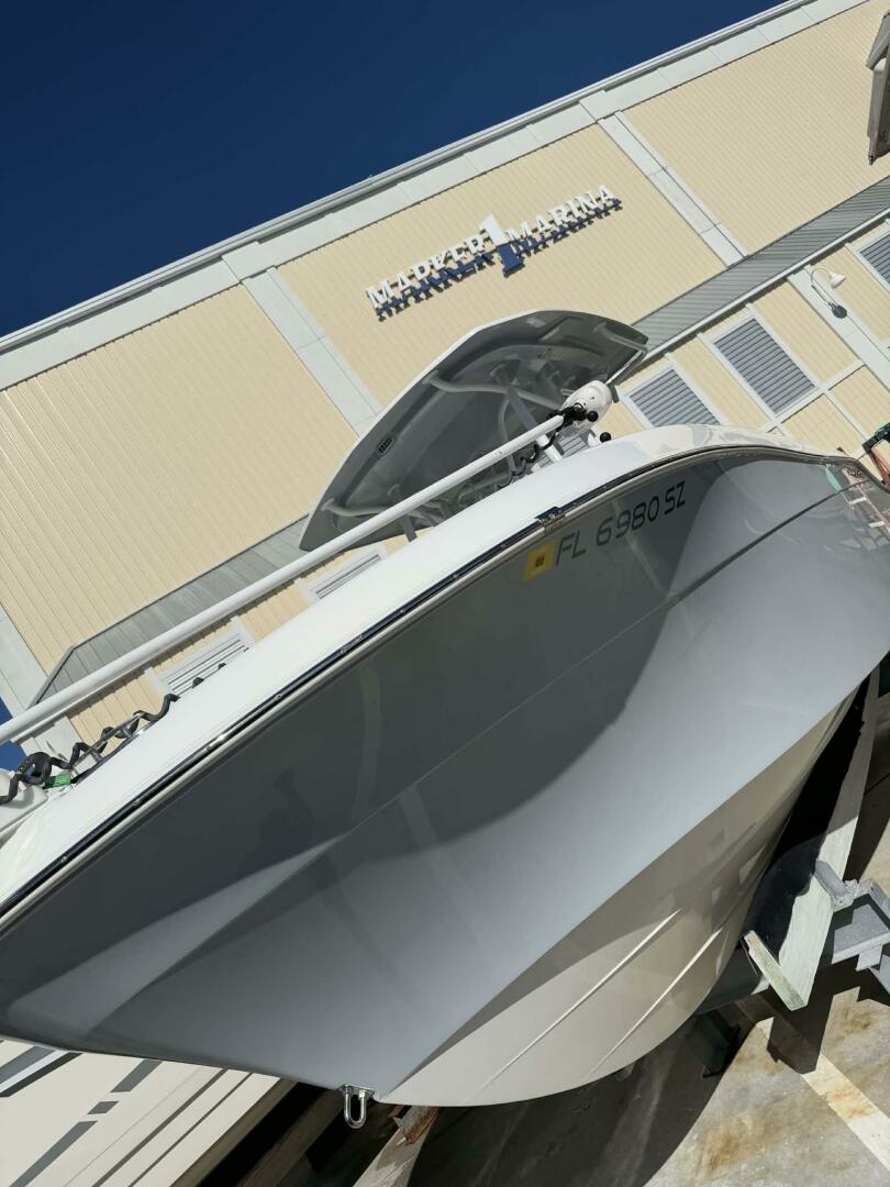 2021 Aquasport 2500 Center Console - Image 35