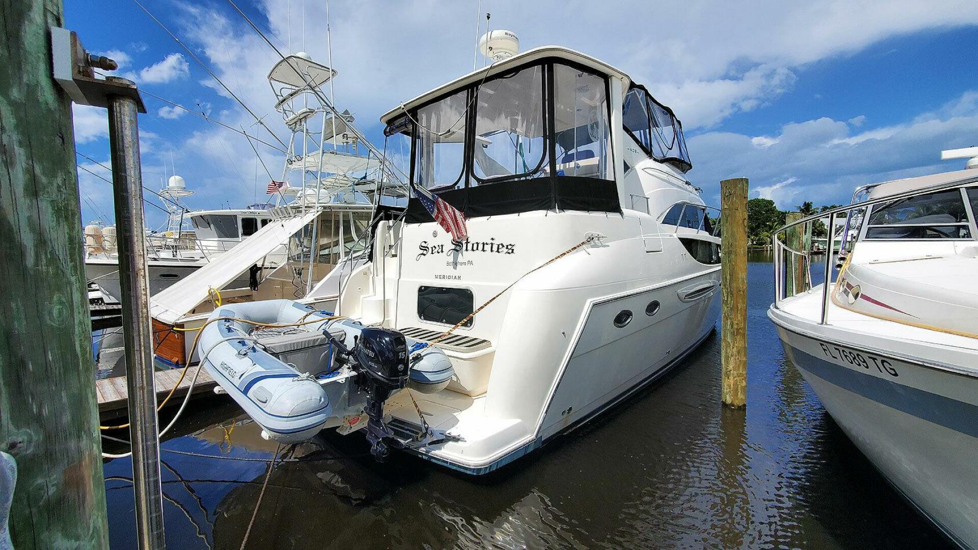 2004 Meridian 408 - Image 4