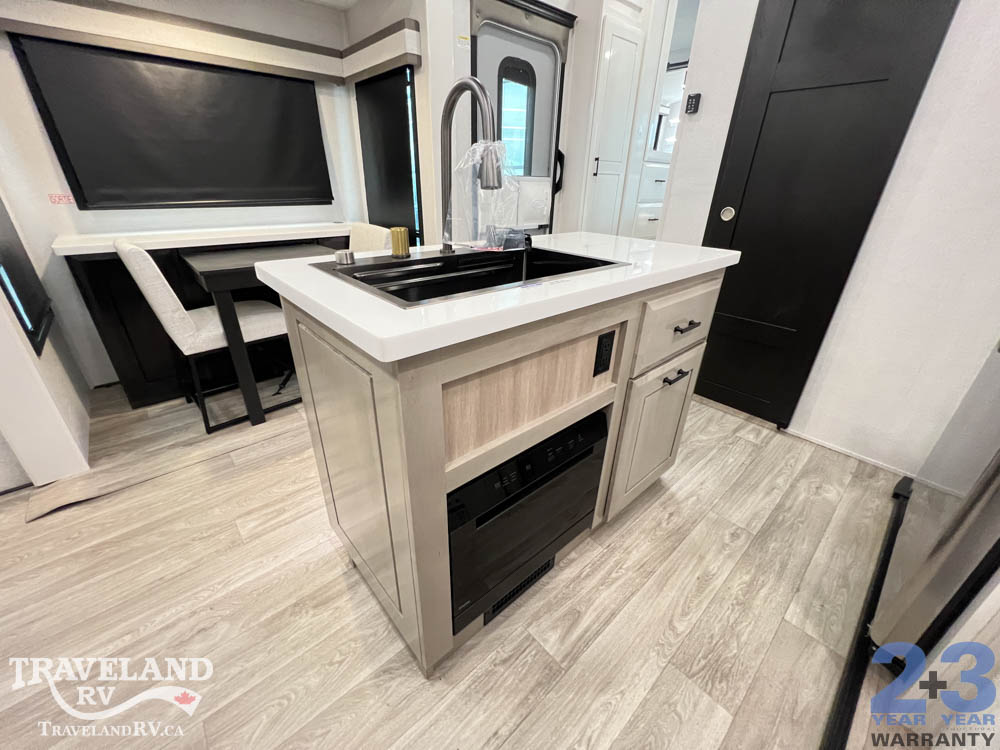 2027 Jayco Pinnacle 39FLOK - Image 18