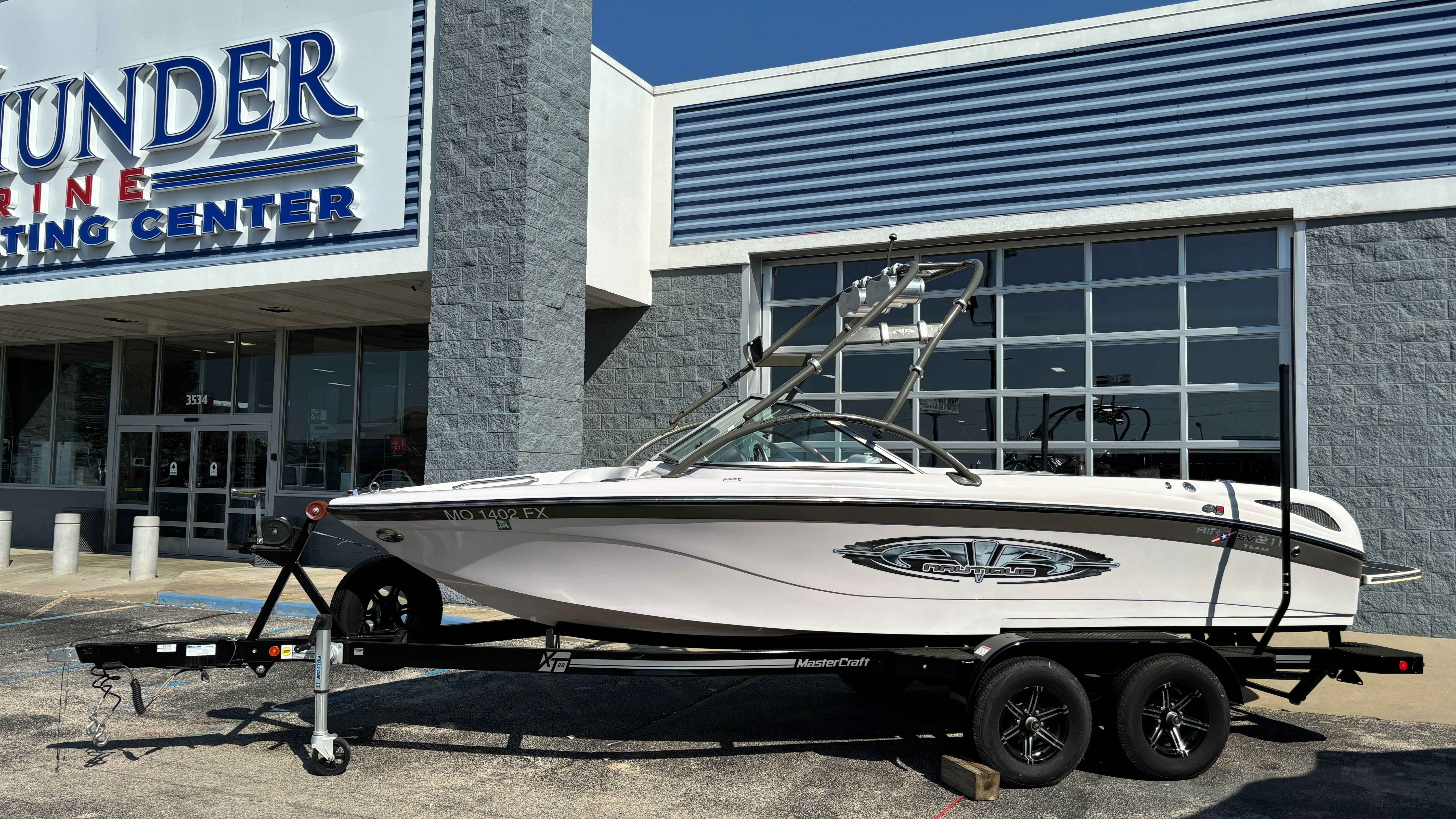 2005 Correct Craft SV211 Nautique Air - Image 1