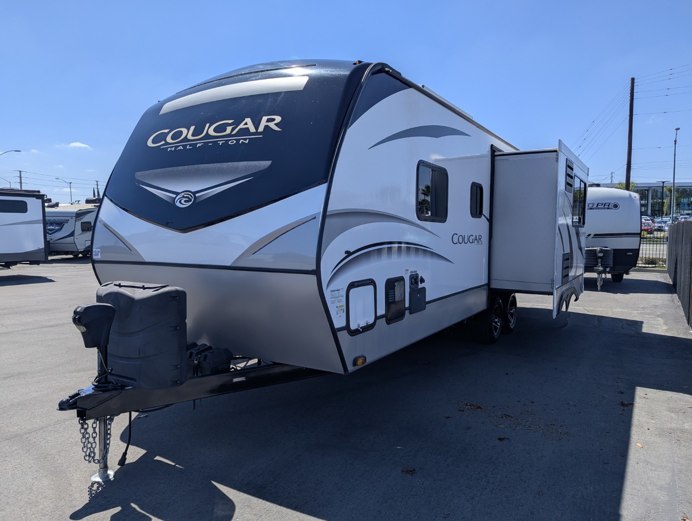 2021 Keystone Cougar Half-Ton West 25RDSWE - Image 3