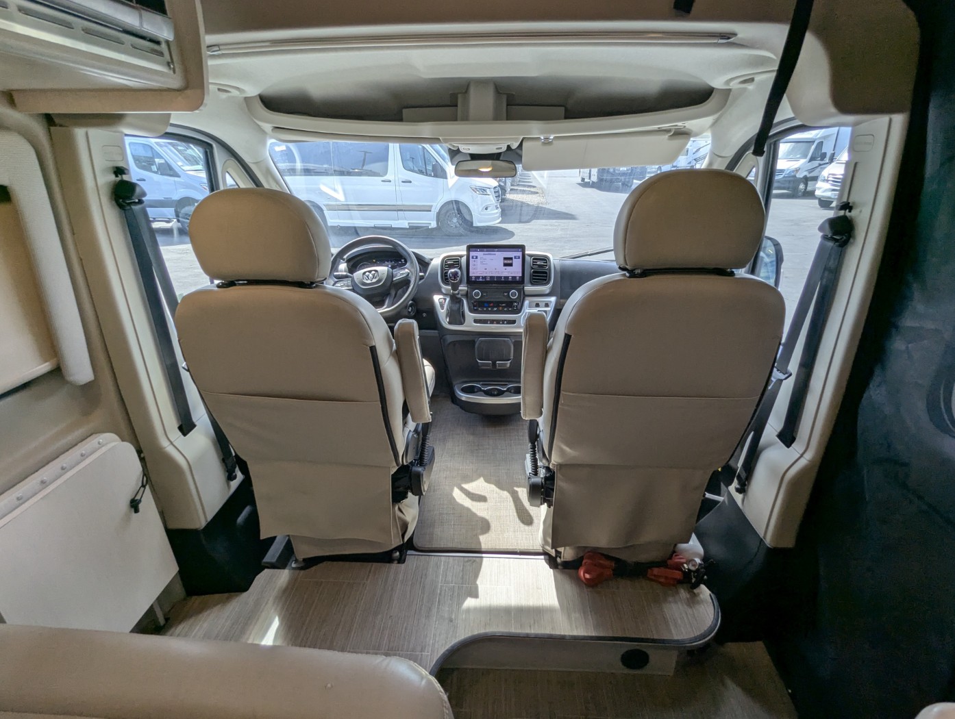 2023 Thor Motor Coach Rize 18A - Pop Top - Image 31