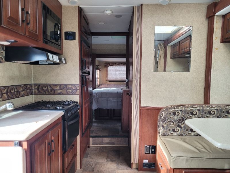 2014 Forest River Solera 24R - Image 6