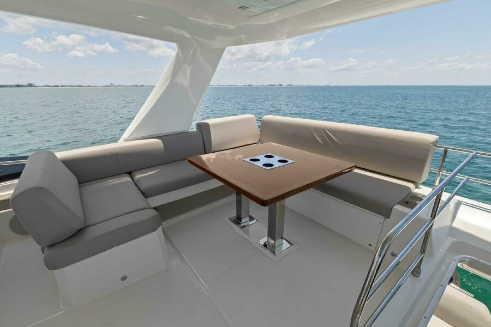 2022 Prestige 590 Flybridge - Image 47