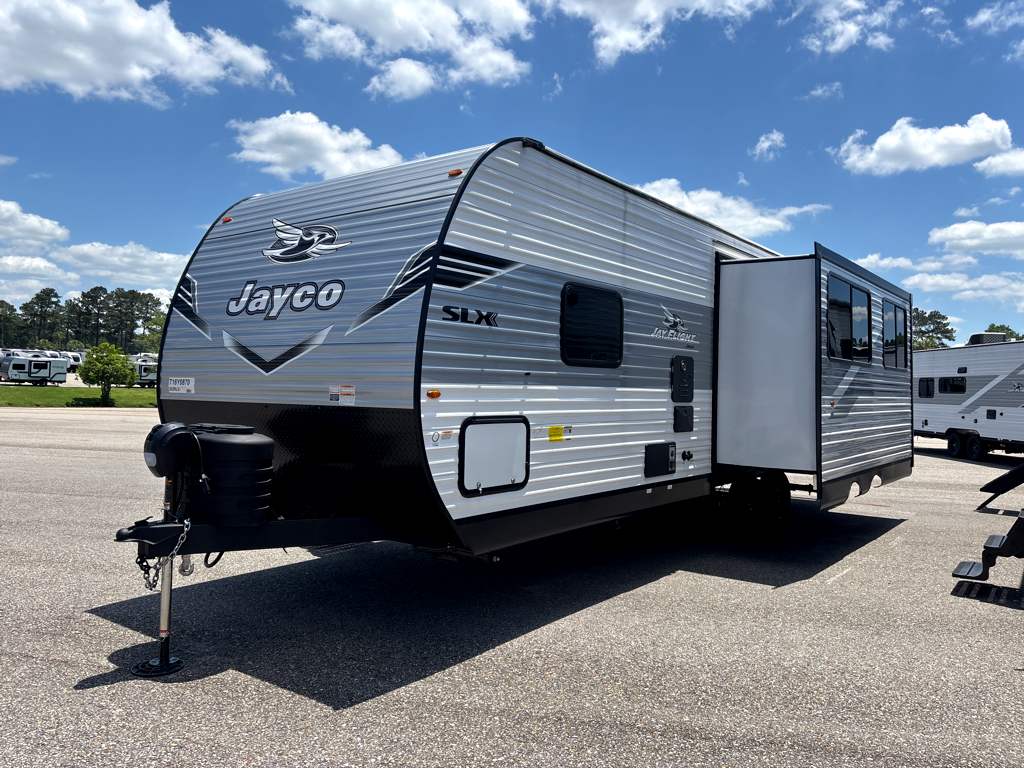 2026 JAYCO JAY FLIGHT SLX 262RLS - Image 3