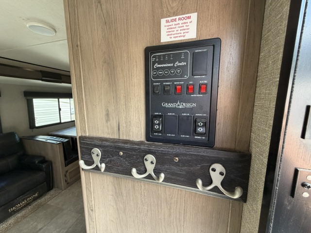 2019 Grand Design Transcend 26RLS - Image 10