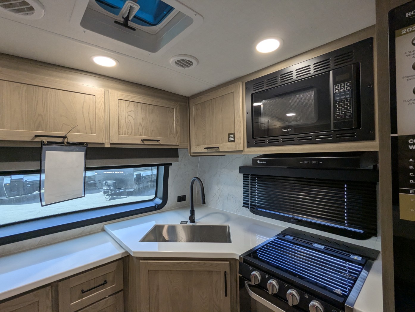 2027 Forest River Rockwood Ultra Lite 2608BS - Image 14