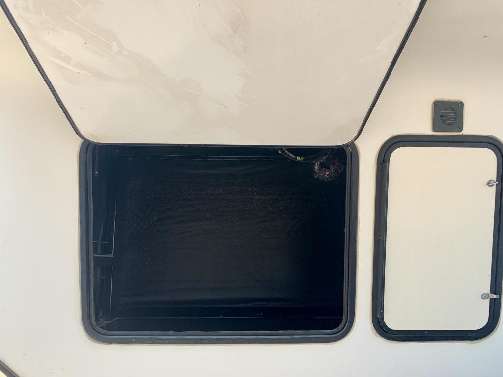 2019 Keystone Montana 3811MS - Image 56