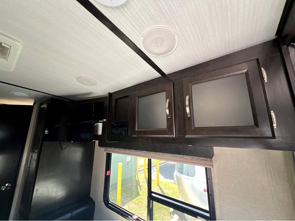 2019 COACHMEN SPIRIT 2245BH - Image 7